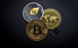 monete fisiche di ethereum ripple e bitcoin